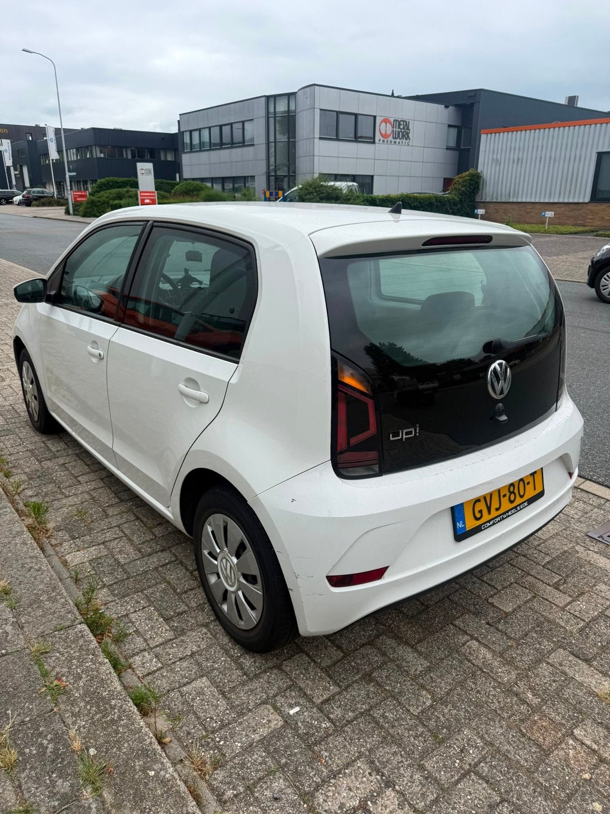Volkswagen up! 1.0 44KW 2018 Wit, Auto's, Voorwielaandrijving, Up!, 4 stoelen, Wit