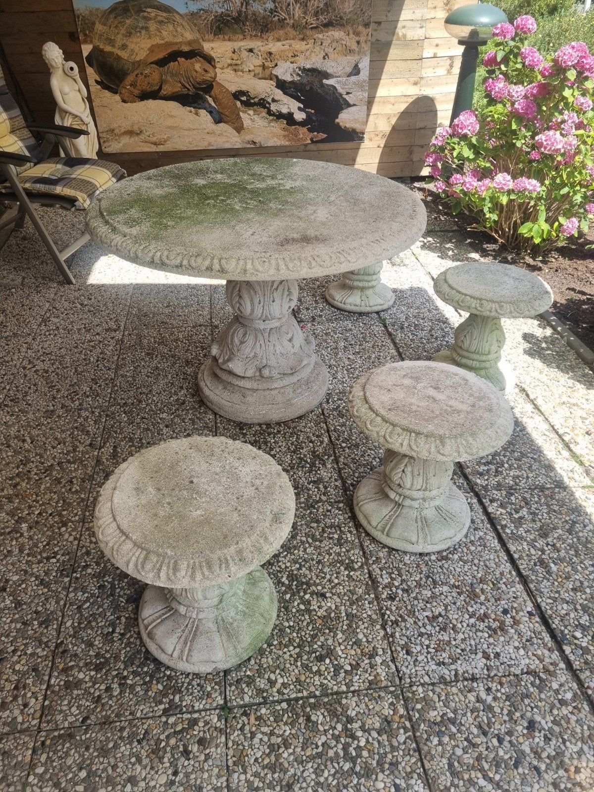 Klassieke betonnen tuinset met acanthusbladmotief, Tuin en Terras, Tuinsets en Loungesets, Ophalen, Gebruikt, Tuinset, Eettafel