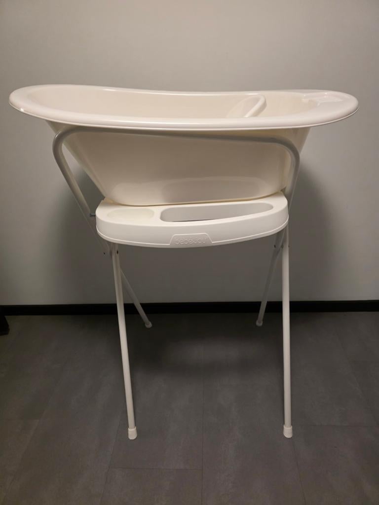 Bébé-jou badje met standaard en badzitje, Kinderen en Baby's, Badjes en Verzorging, Ophalen, Zo goed als nieuw, Badje, Bébé-jou