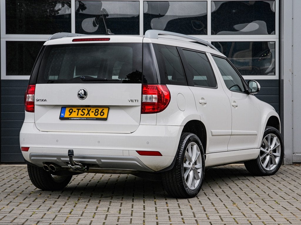 Skoda Yeti 1.4 TSI Elegance | Navi | Camera | Xenon | Trekha, Auto's, Skoda, Voorwielaandrijving, Euro 5, Stof, Gebruikt