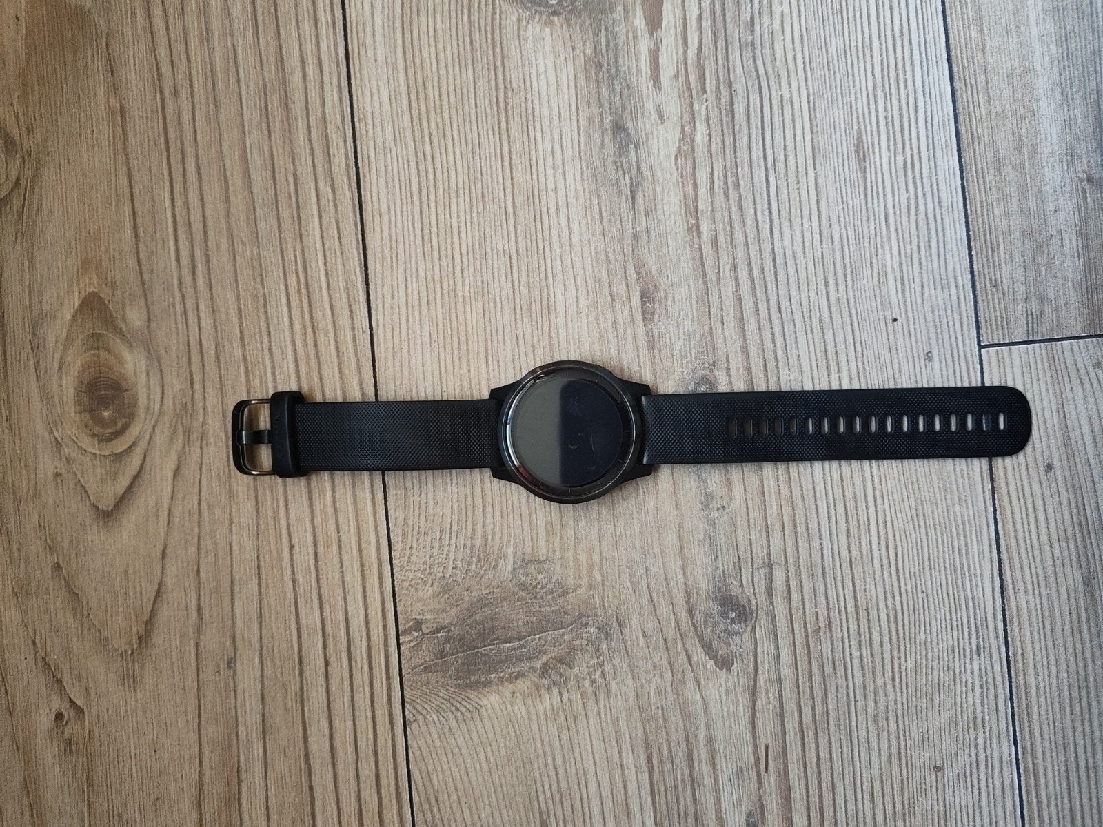 Garmin 4 vivioactive Digitaal Horloge met oplaadkabel, Ophalen, Gebruikt, Zwart, Garmin