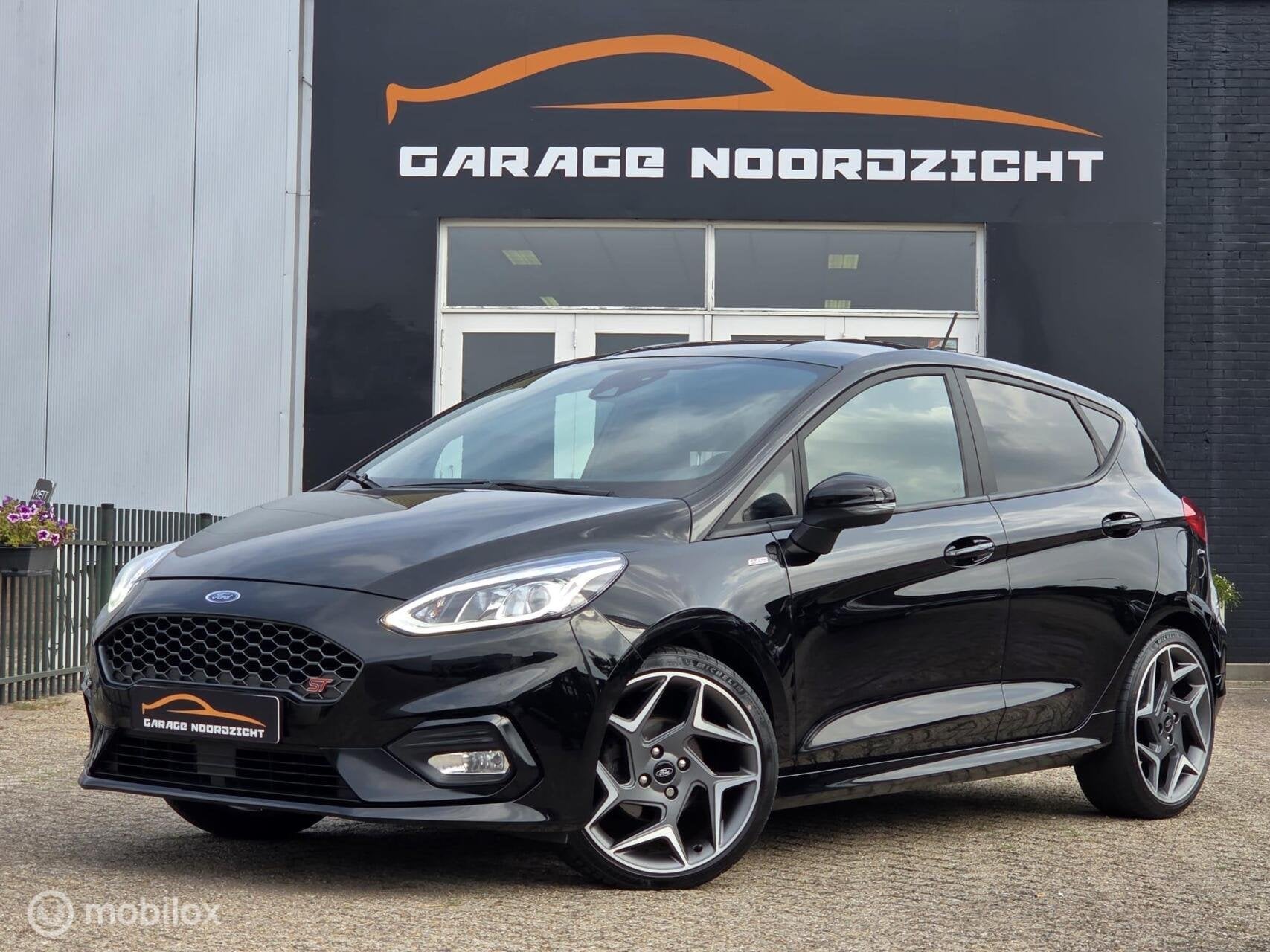 Ford Fiesta 1.0 EcoBoost ST-Line Appel Car Play, Voorwielaandrijving, Gebruikt, Zwart, Bedrijf