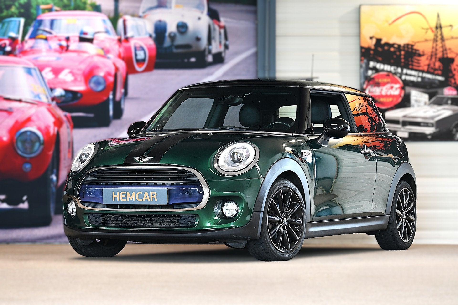 MINI 3-deurs 1.5 Cooper Chili Serious Business (bj 2016), Auto's, 136 pk, 4 stoelen, 49 €/maand, Origineel Nederlands