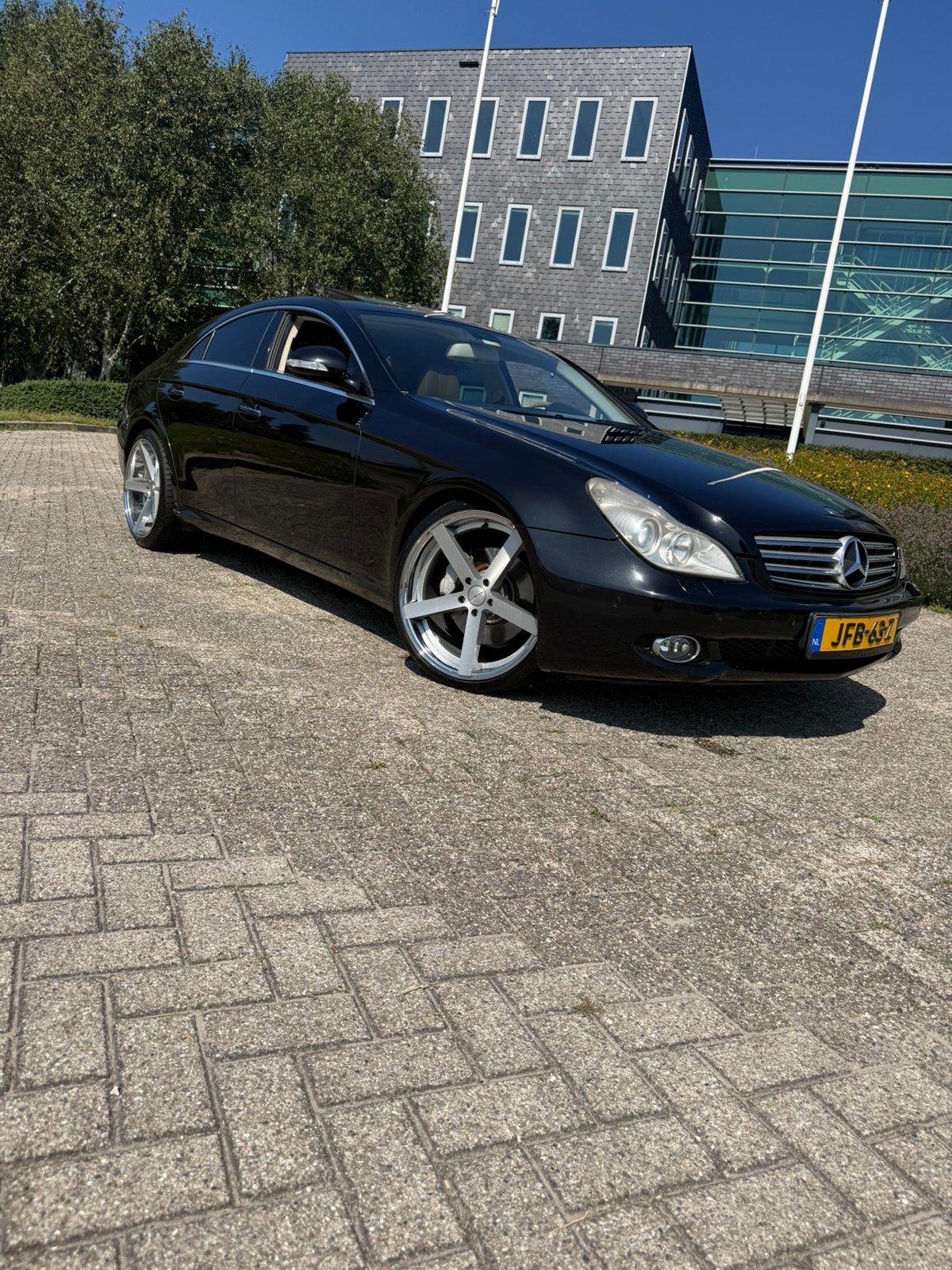 Mercedes-Benz CLS 3.5 Cls350 CGI 292 PK FULL option 2007, Auto's, Mercedes-Benz, Automaat, Achterwielaandrijving, Beige, Lichtsensor