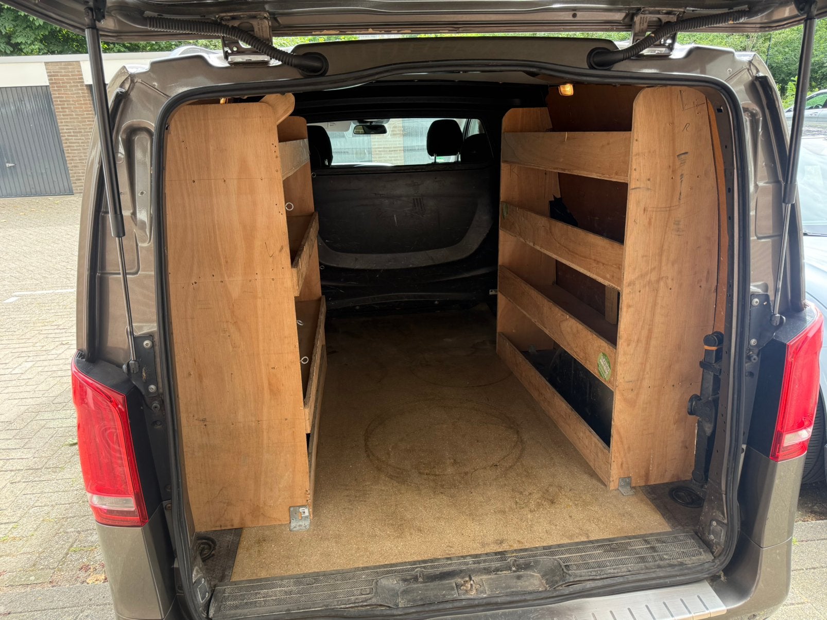 Mercedes vito  bedrijfswageninrichting, Auto diversen, Ophalen