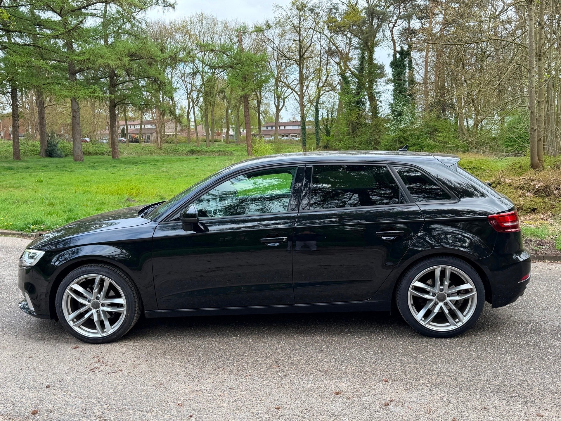 Audi A3 Sportback 35 TFSI CoD 1.5 Design Pro Line Plus 2019, Auto's, Stof, 4 cilinders, 150 pk, Zwart