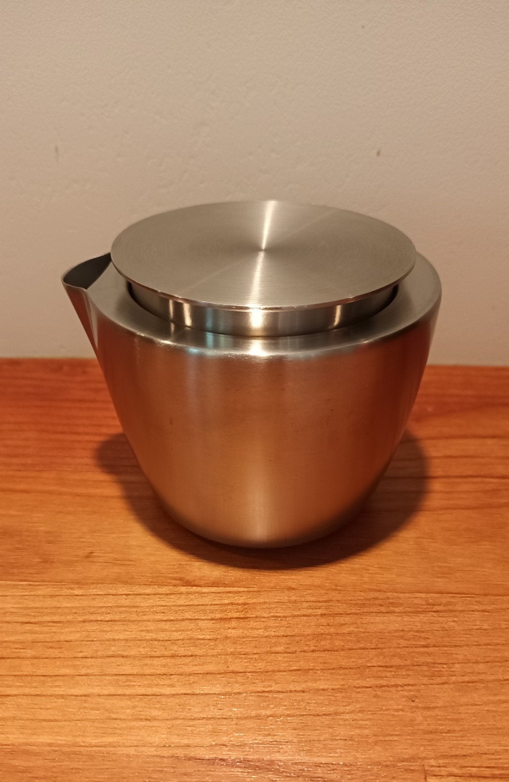 Melkkannetje Blomus, Ophalen of Verzenden, Zo goed als nieuw, Overige materialen, Pot, Bus of Blik