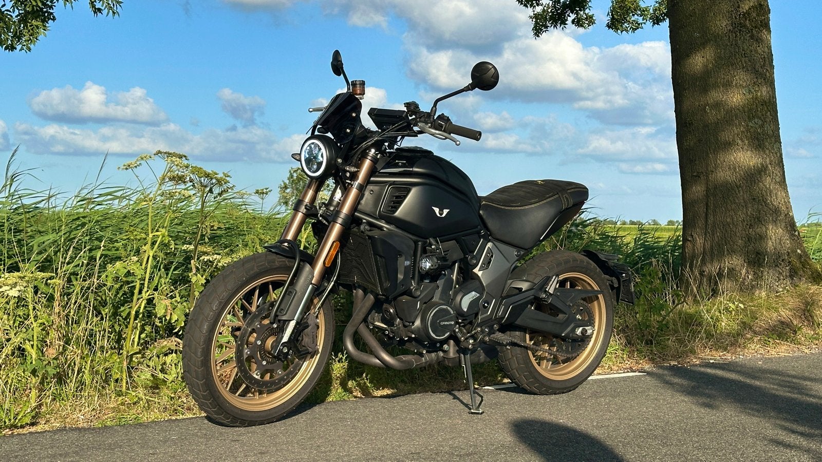 CF-Moto CL-X700 Heritage 2023 - FULL OPTION, 700 cc, 2 cilinders, Motorrijbewijs A, Gebruikt