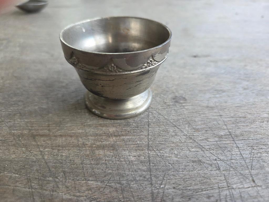 Tinnen bekertjes 2 stuks met merktekens #11, Antiek en Kunst, Antiek | Tin, Ophalen of Verzenden