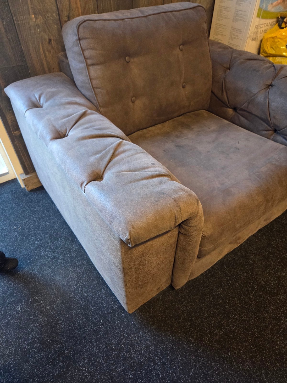 Chesterfield look loveseat, Huis en Inrichting, Gebruikt, Chesterfield, 75 tot 100 cm, Ophalen of Verzenden