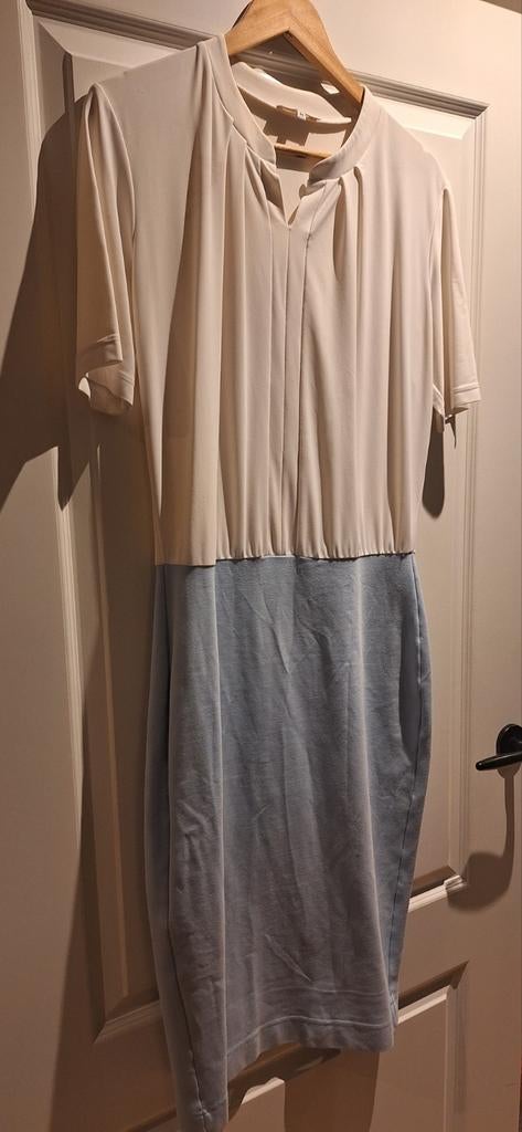 Jurk van portlavanda, Kleding | Dames, Ophalen of Verzenden, Zo goed als nieuw, Onder de knie