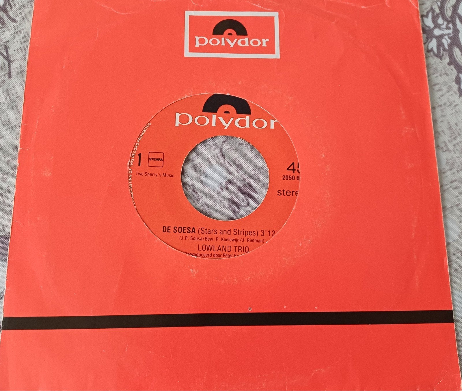 Lowland Trio.        De Sousa., Overige formaten, 1980 - 1989, Ophalen of Verzenden, Zo goed als nieuw