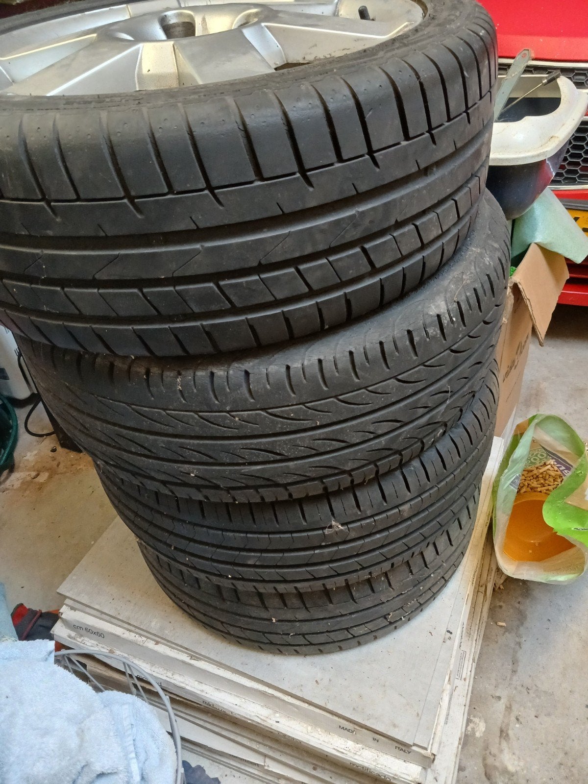 4 originele Ford Street Ka velgen met banden, Ophalen, Gebruikt