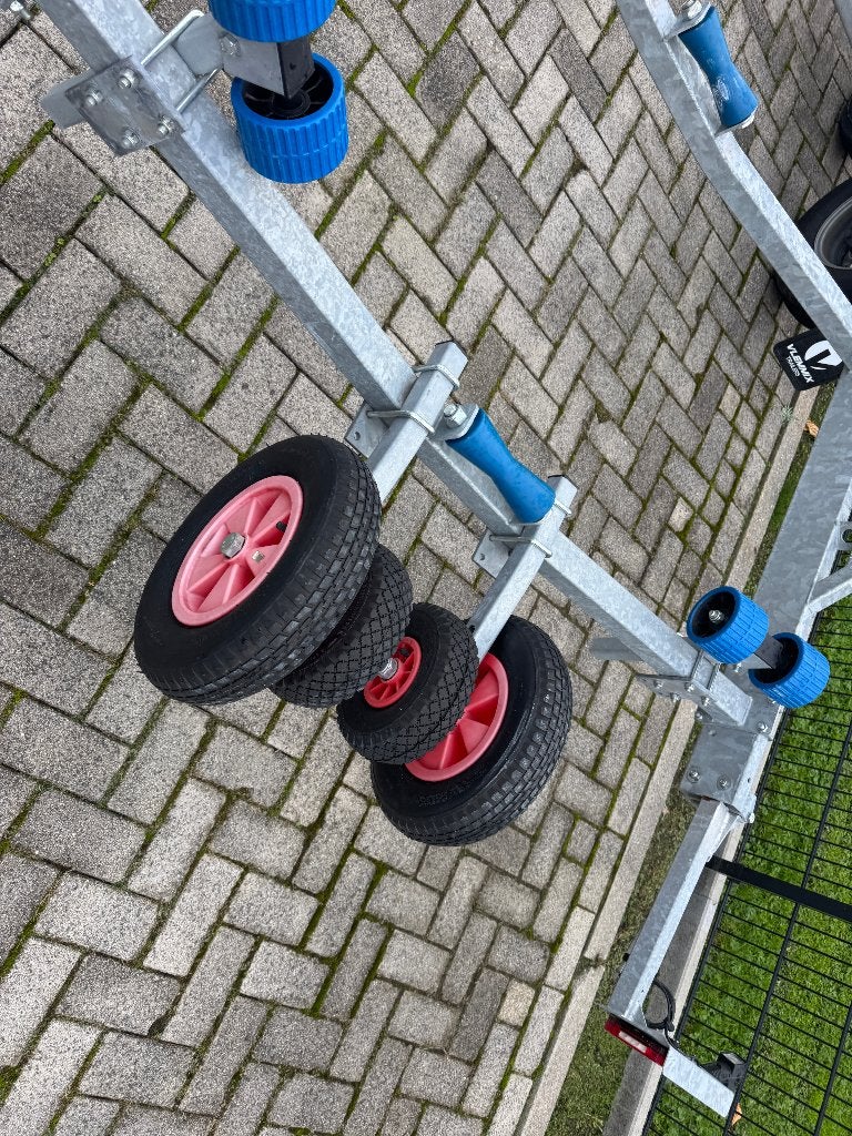 VLEMMIX Tandemas 3000 kg en wegklapbare verlichting, Watersport en Boten, Ophalen, 1500 tot 3000 kg, Sloepentrailer, Zo goed als nieuw