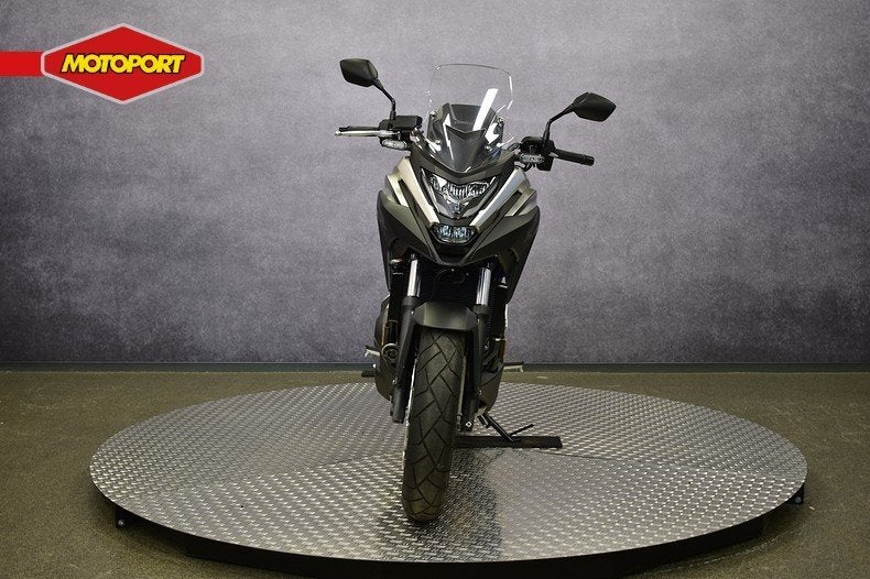 Honda NC 750 X DCT (bj 2021), Motoren, Motoren | Honda, Info@motoportwormerveer.nl, Honda Motor Europe, Bedrijf, Crystal Bldng B-Unit B11.2 Rivium Blv200
2909 LK  Capelle aan den IJsel, NL