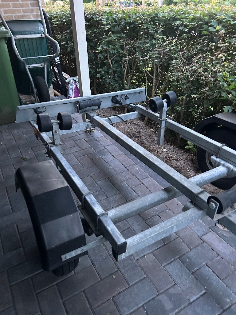 Boottrailer (exclusief boot), Ophalen, Minder dan 1500 kg, Gebruikt, Sloepentrailer