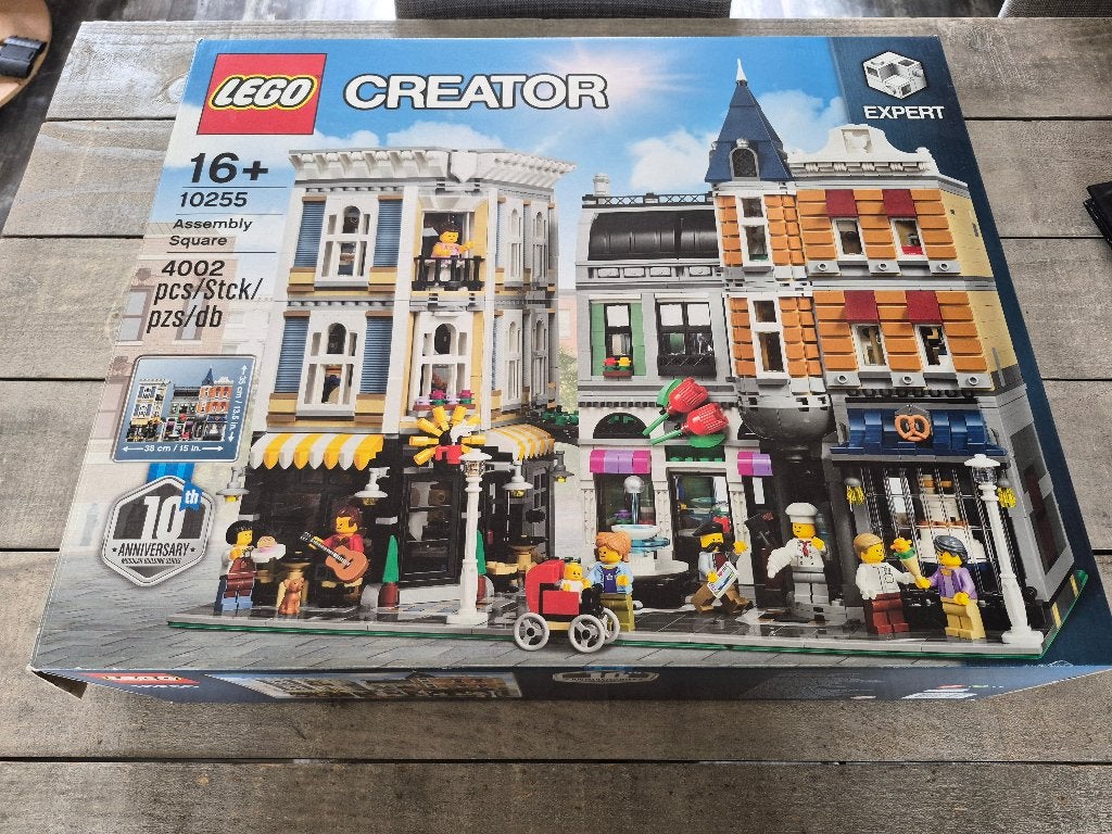 Lego 10255 creator Assembly square, Kinderen en Baby's, Speelgoed | Duplo en Lego, Gebruikt, Lego, Ophalen of Verzenden, Compleet