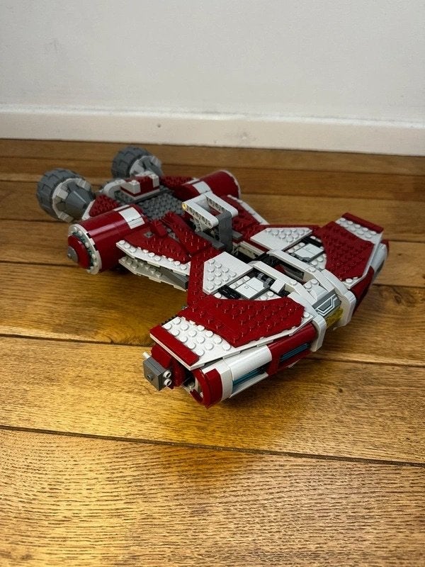 LEGO Star Wars 75025 - Jedi Defender-Class Cruiser , Verzamelen, Ophalen of Verzenden, Zo goed als nieuw, Actiefiguurtje