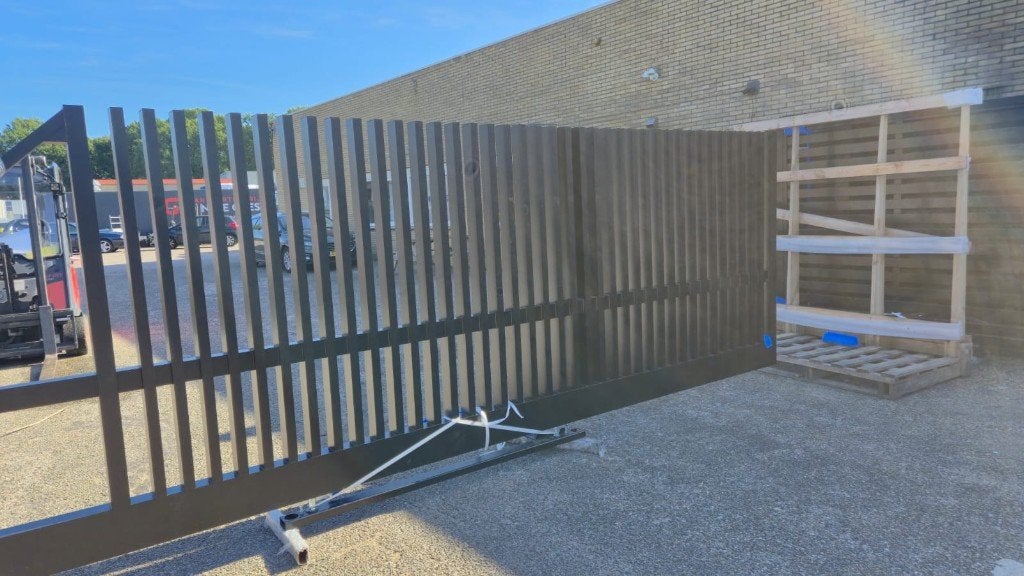 Aluminium schuifpoort elektrisch, 4 m, zwart, H: 170cm, Ophalen of Verzenden, Nieuw, Aluminium, Sierhekwerk