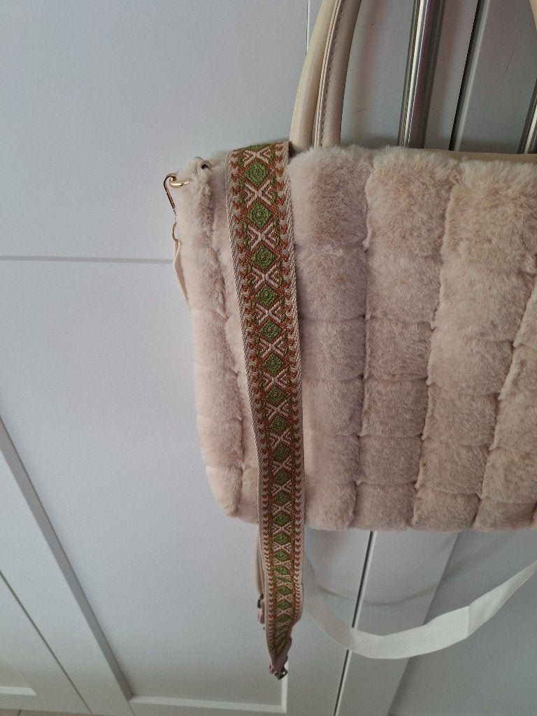 Schoudertas met fluffy voorkant, Ophalen of Verzenden, Zo goed als nieuw, Beige, Overige merken
