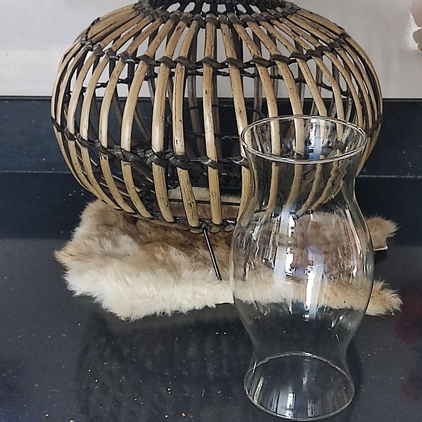bolvormig bamboe windlicht/lantaarn met glazen inzet, Huis en Inrichting, Woonaccessoires | Overige, Boho, Ophalen of Verzenden
