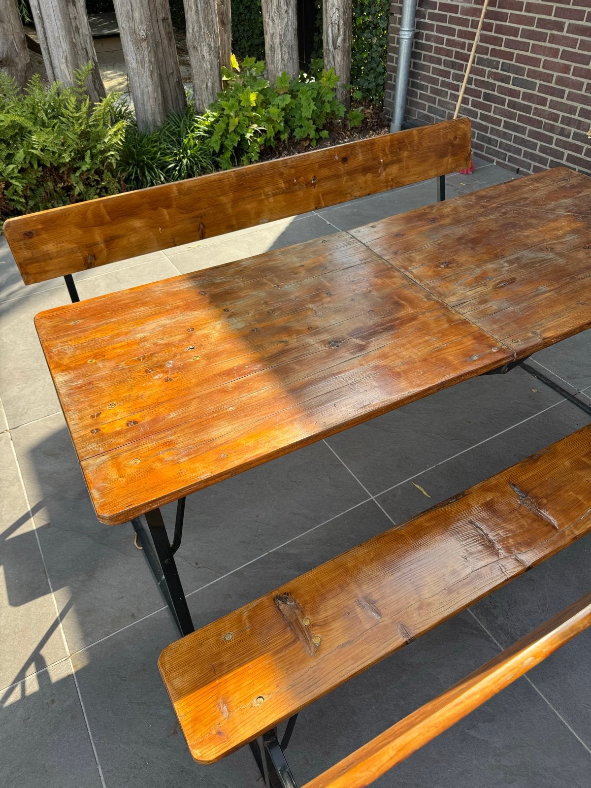 Biertafel met banken - Gebruikt, Ophalen, Gebruikt, 6 zitplaatsen, Hout