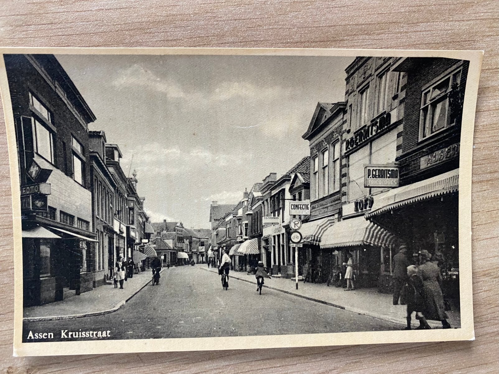 Ansichtkaarten Assen Kruisstraat, Verzamelen, Ansichtkaarten | Nederland, Ophalen of Verzenden, Drenthe