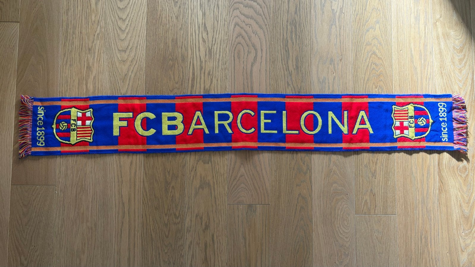Official FC Barcelona Supporter Scarf – Blue / Red, Ophalen of Verzenden, Zo goed als nieuw, Clubaccessoires