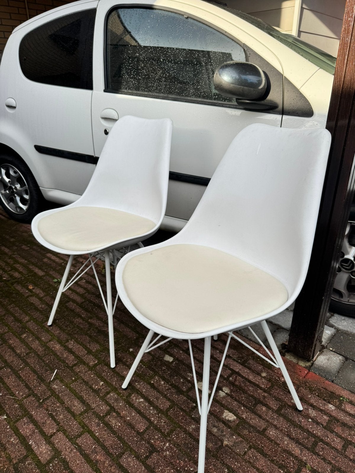 2 witte kuip stoeltjes, Ophalen, Gebruikt, Wit, Twee