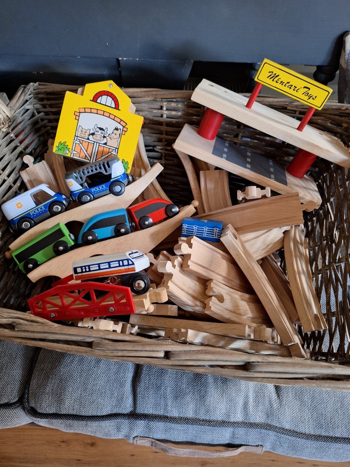 Houten treinset, Ophalen