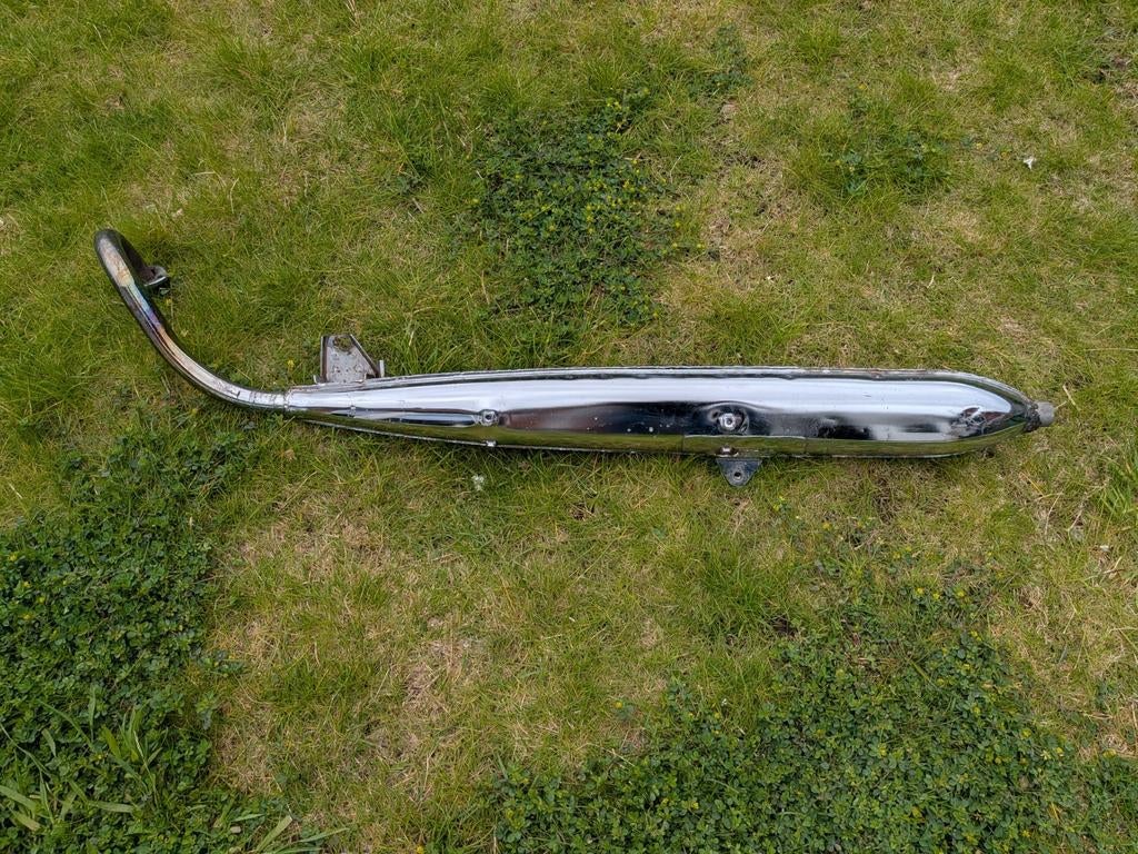 Honda SS50 uitlaat, Fietsen en Brommers, Brommeronderdelen | Oldtimers, Ophalen, Uitlaat, Overige merken