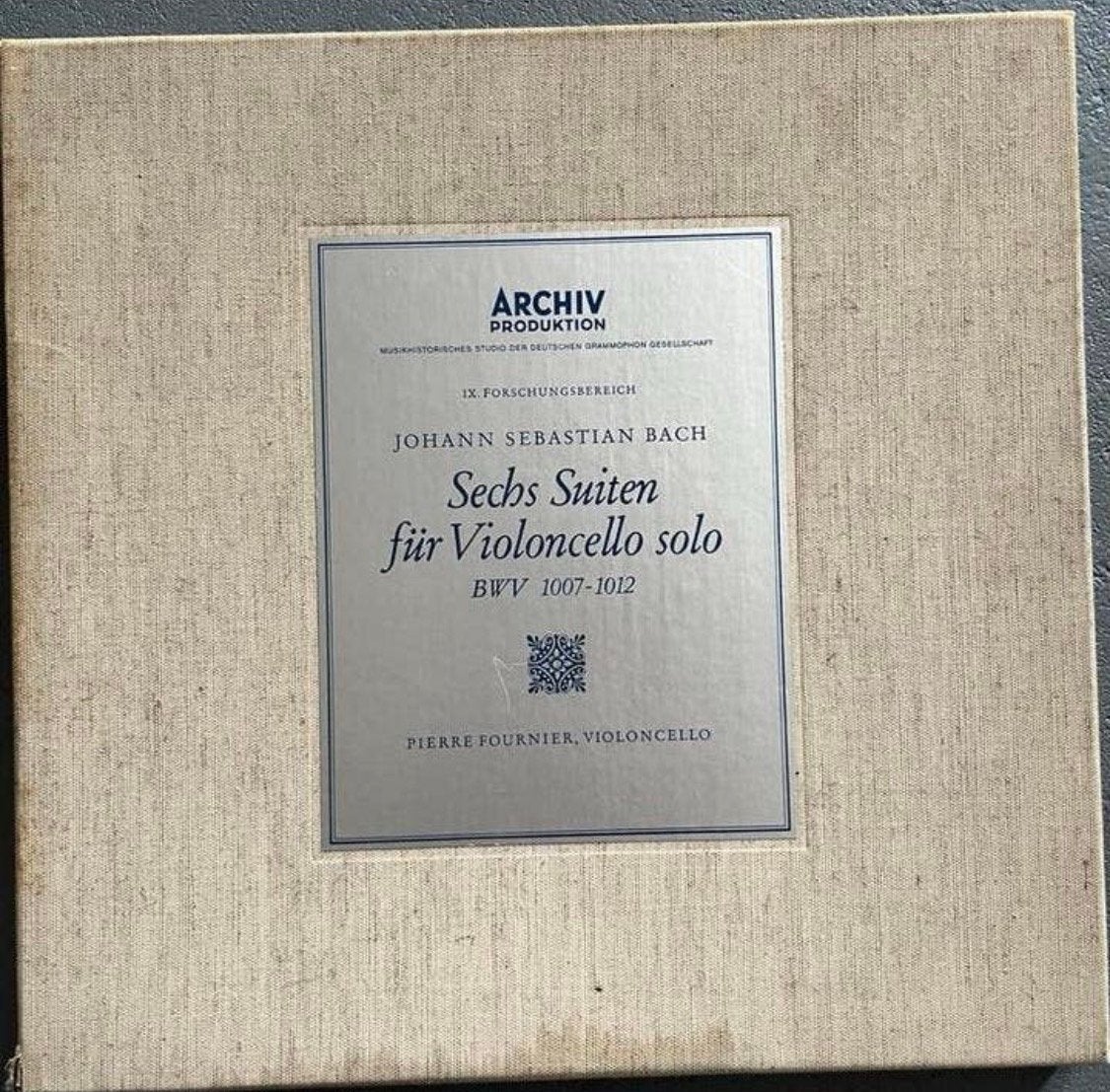 3lp box klassiek elpee vinyl Bach cello suites Fournier, Cd's en Dvd's, Vinyl | Klassiek, Ophalen, Overige typen, Zo goed als nieuw