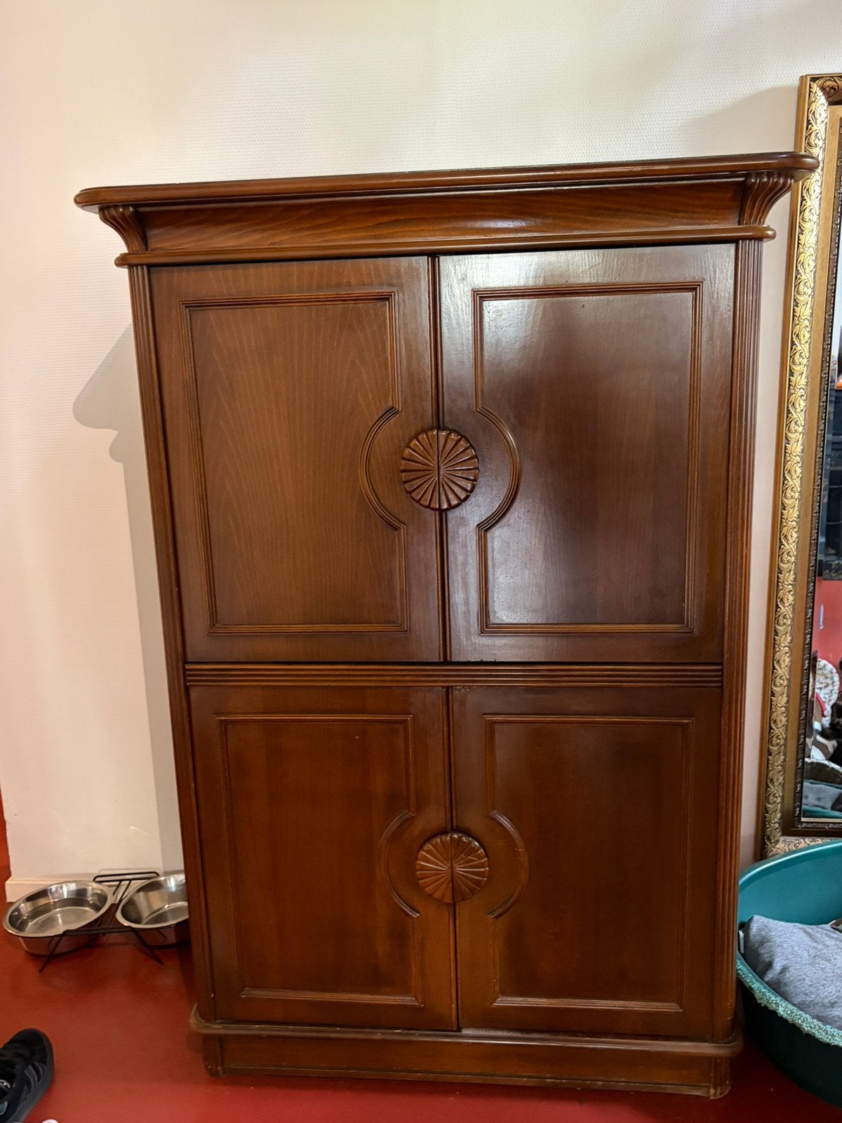 Televisie kast, Antiek en Kunst, Ophalen