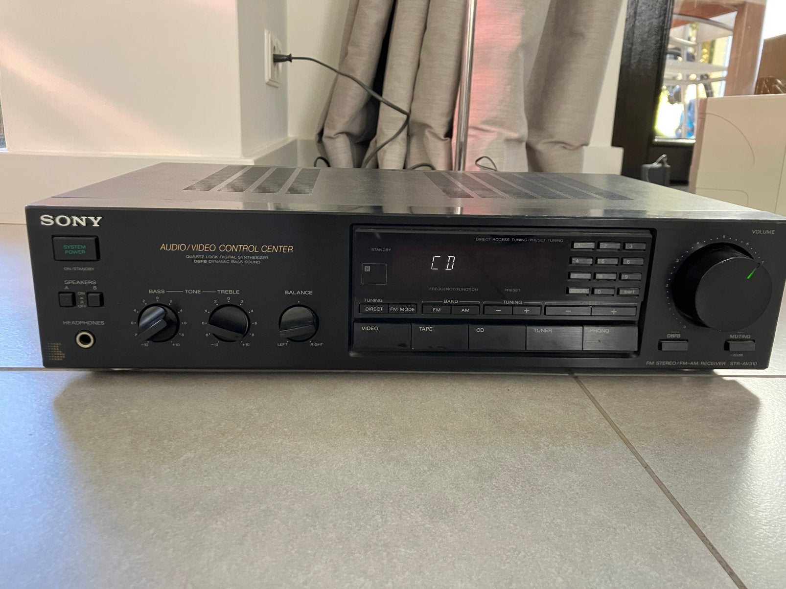 Sony STR-AV310 Stereo Receiver / Versterker met FM-AM Tuner, Ophalen, Gebruikt