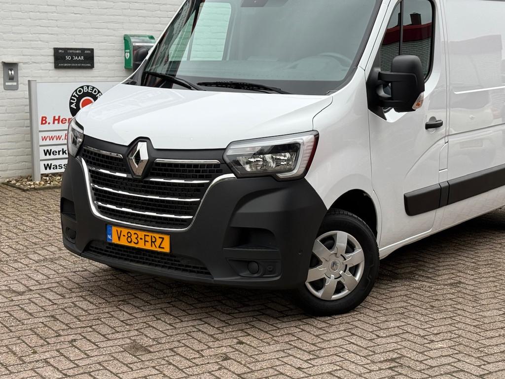 Renault Master GB 2.3 Blue dCi 150pk L2H2 T35 FWD Work Editi, Stof, 4 cilinders, 150 pk, Renault