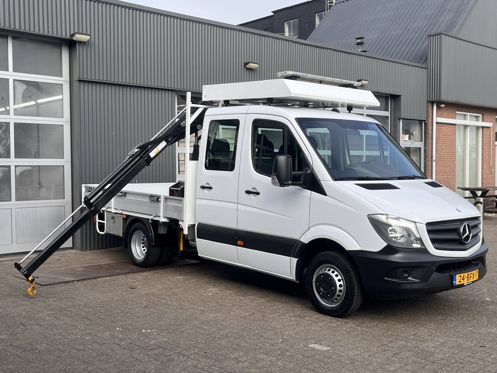 Mercedes-Benz Sprinter 513 CDI Hiab Laadkraan 018T Trekhaak, Auto's, Automaat, Stof, 4 cilinders, Wit