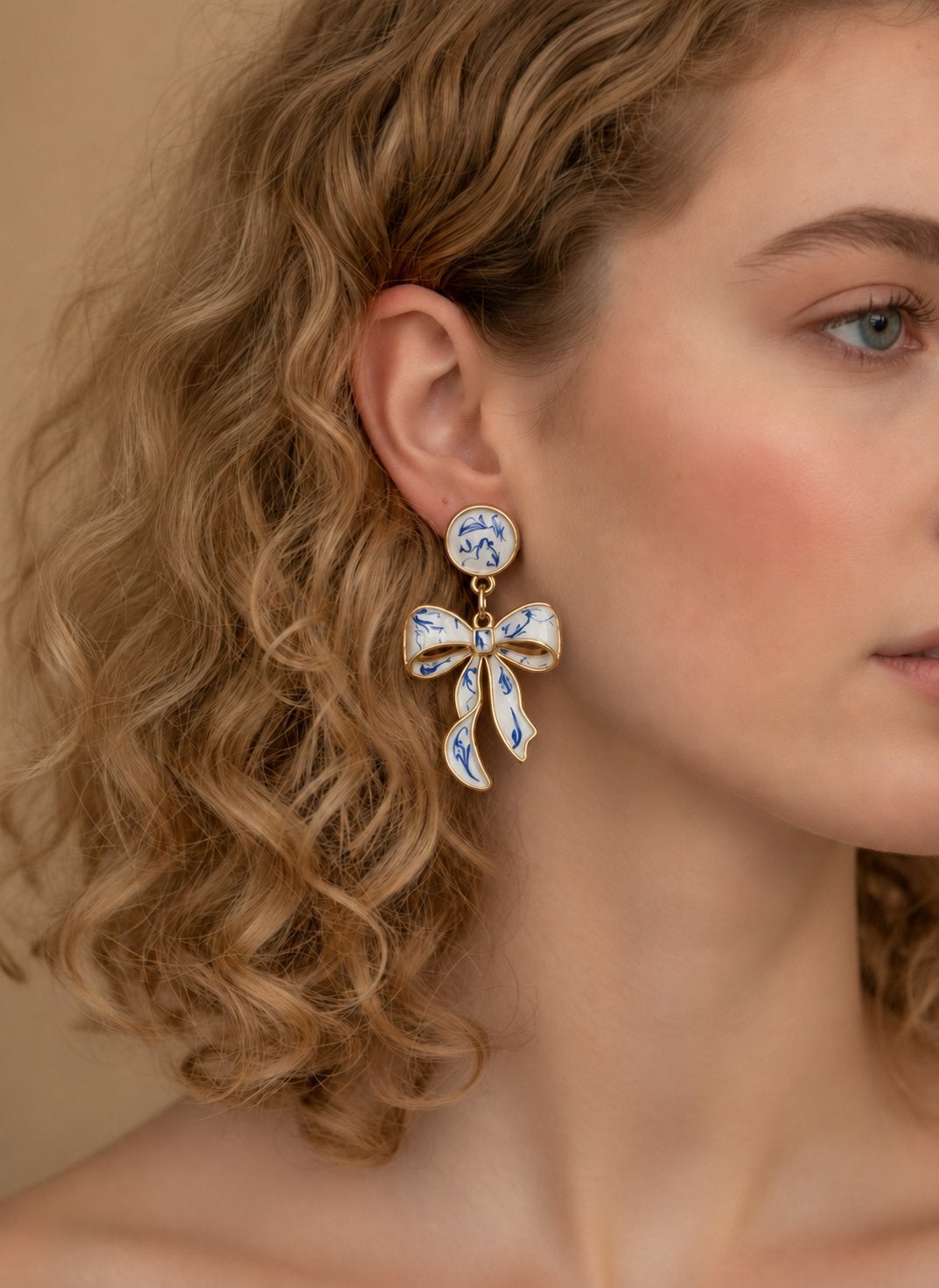 Elegante Delfts Blauwe Strik Oorbellen, Sieraden, Tassen en Uiterlijk, Overige materialen, Hangers, Blauw, Nieuw