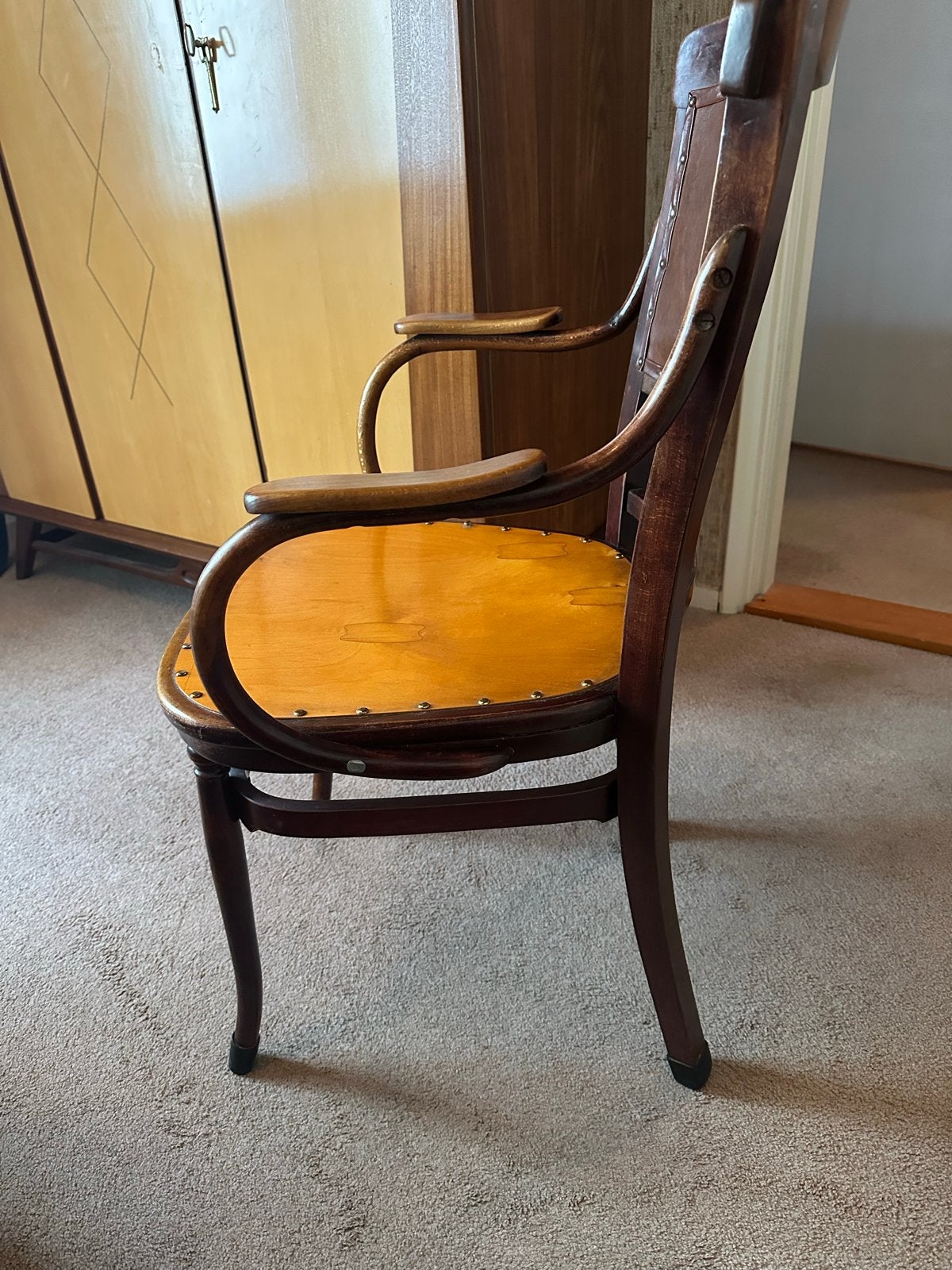 Antieke Thonet stoel met armleuningen, Antiek en Kunst, Ophalen