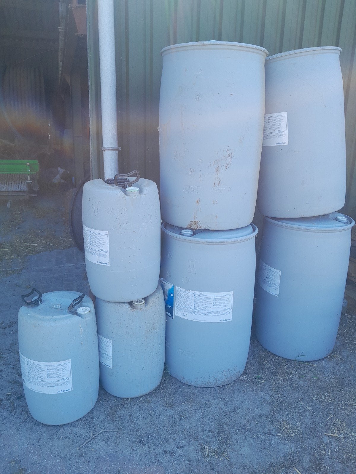 Lege vaten, 150 liter of meer, Ophalen