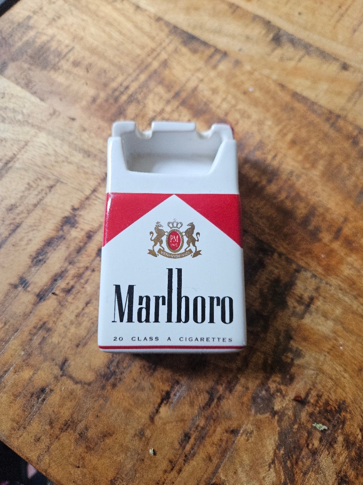 Vintage Marlboro sigarettenpakje asbak, Verzamelen, Ophalen of Verzenden, Gebruikt, Asbak