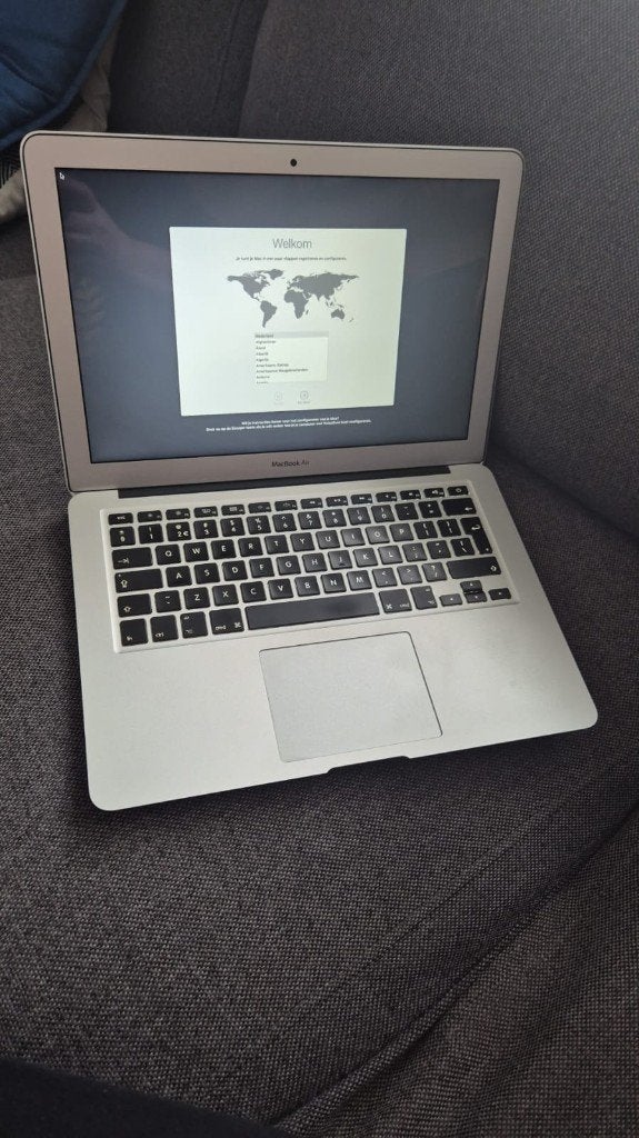 MacBook Air 13 met originele oplader, Computers en Software, Apple Macbooks, Ophalen, Gebruikt, Qwerty, 13 inch