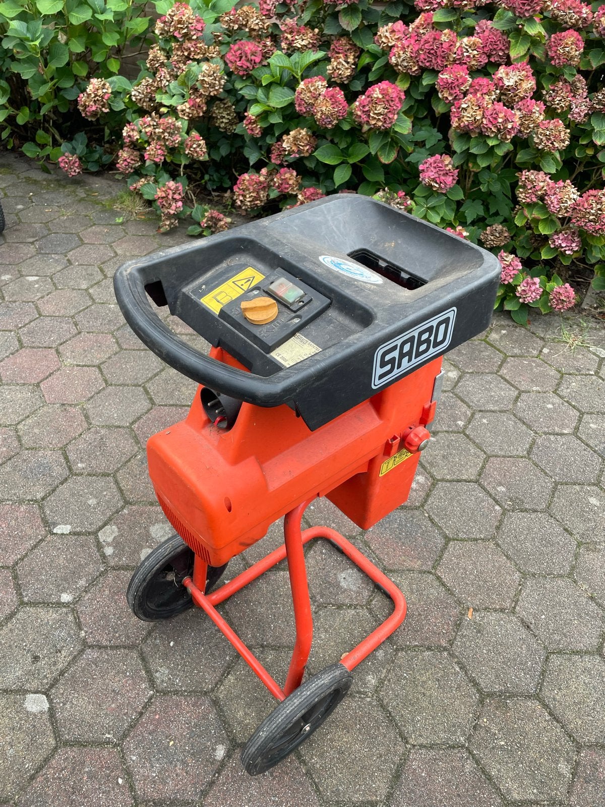 SABO COMSTAR 250L Elektrische Hakselaar - Tuinafval Mulcher, Ophalen of Verzenden, Gebruikt, Elektrisch