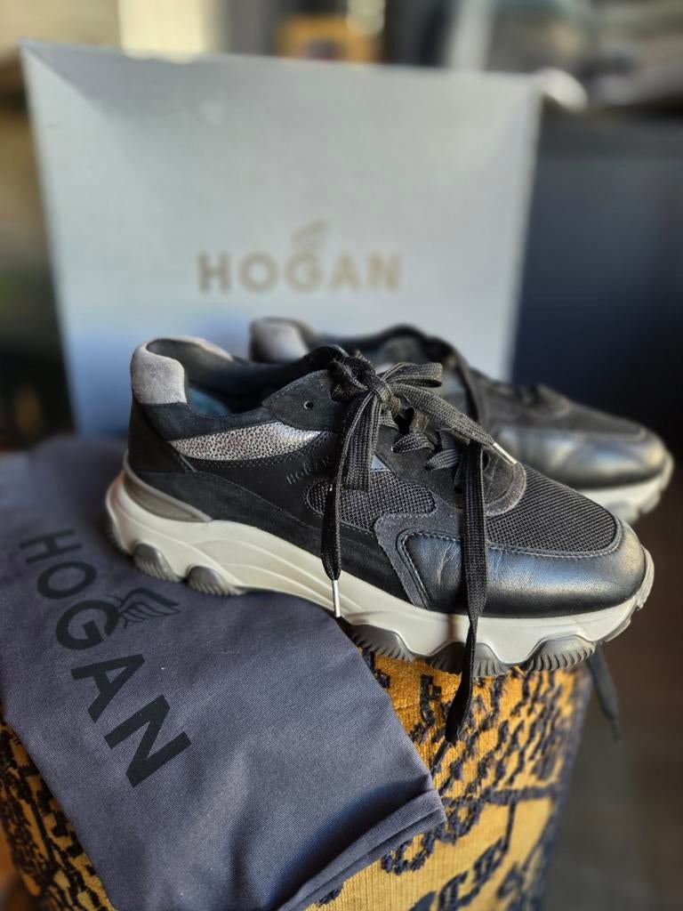 Hogan Dames Sneakers Maat 40 Zwart, Kleding | Dames, Schoenen, Gedragen, Sneakers of Gympen, Zwart, Ophalen of Verzenden