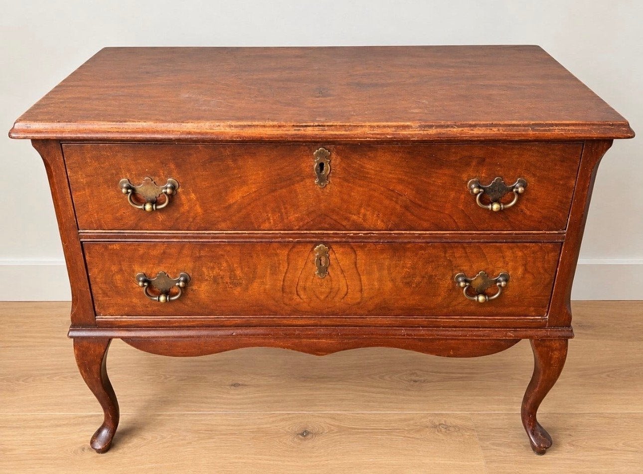 Vintage/Antieke Commode - 2 Laden - Karaktervol Hout, Ophalen