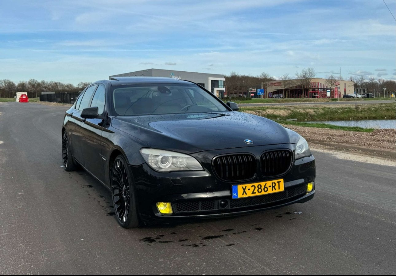 BMW 740i 3.0BiTurbo AUT 2009 YOUNGTIMER, Automaat, Euro 5, Achterwielaandrijving, Zwart