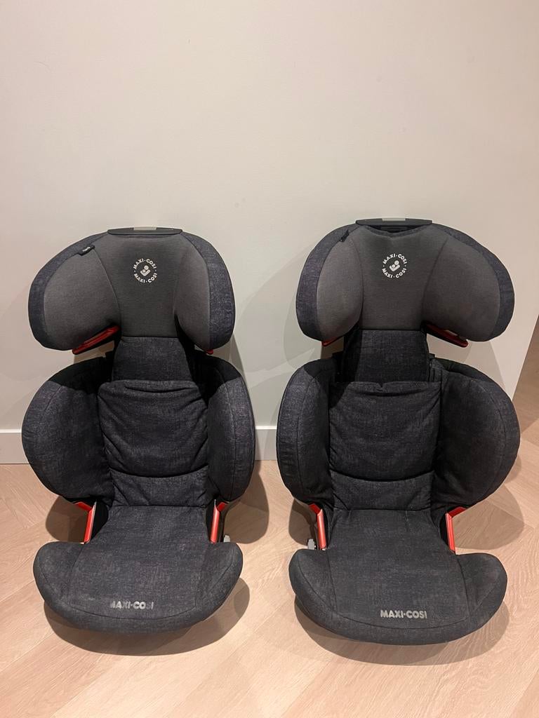 2x Maxi Cosi Rodifix autostoel a 60 euro, Kinderen en Baby's, Autostoeltjes, Ophalen, 15 t/m 36 kg, Zo goed als nieuw, Isofix