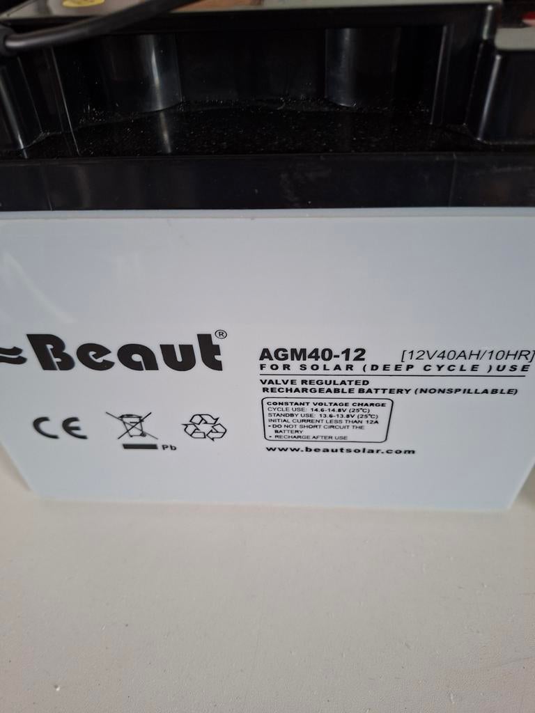 Te koop Beaut accu en lader, Ophalen of Verzenden, Nieuw