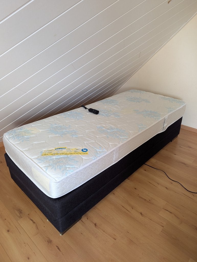 Bed eenpersoons elektrisch verstelbaar 210 x 90 cm, Ophalen, 90 cm, Eenpersoons, Stof
