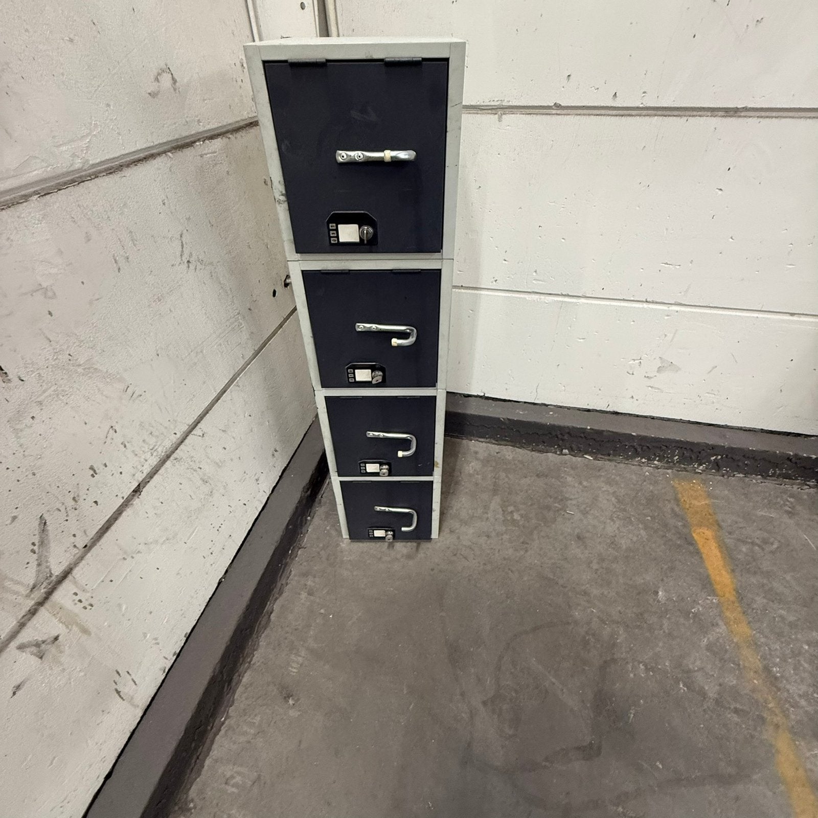 Te koop: 4x Mini lockers, Ophalen, Gebruikt