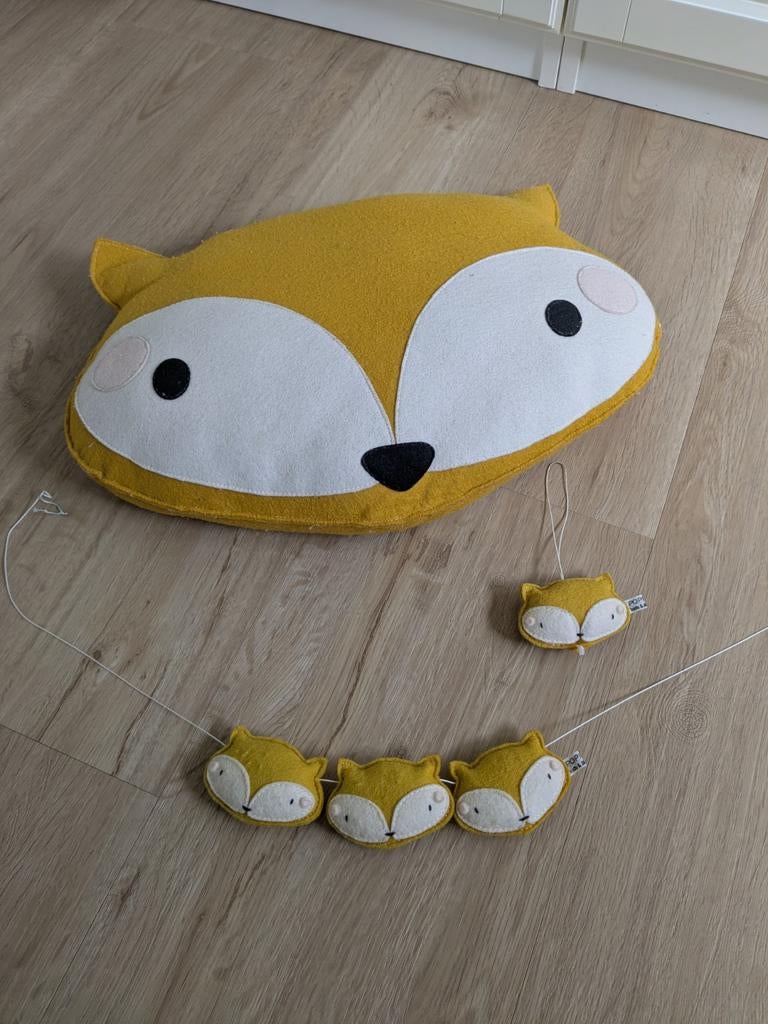 Poppaa Kids & Lifestyle vilt kussen en hangers vos, Ophalen of Verzenden, Zo goed als nieuw, Kleed of Kussen
